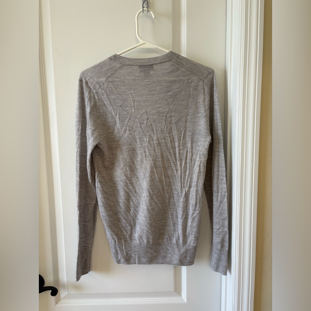 J.Crew Collection 100% Italian Cashmere V-Neck Sweater – Size Small – Light Gray - Picture 2 of 5